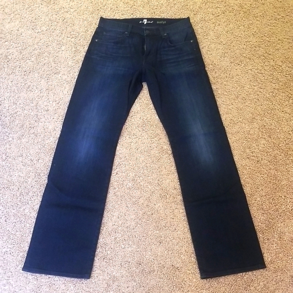 Mens 7 for all mankind Austyn cut denim jeans.